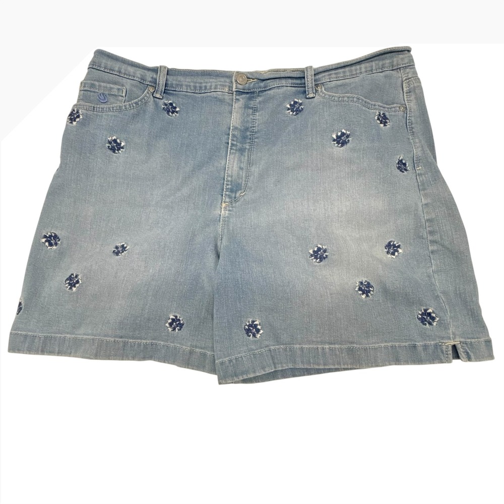Gloria Vanderbilt Amanda Embroidered Floral Denim Shorts Light Wash Womens 18